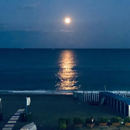 Lägenhet Mansarda Sul Mare *